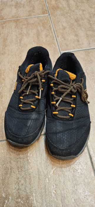 Утеплені кросівки для підлітка