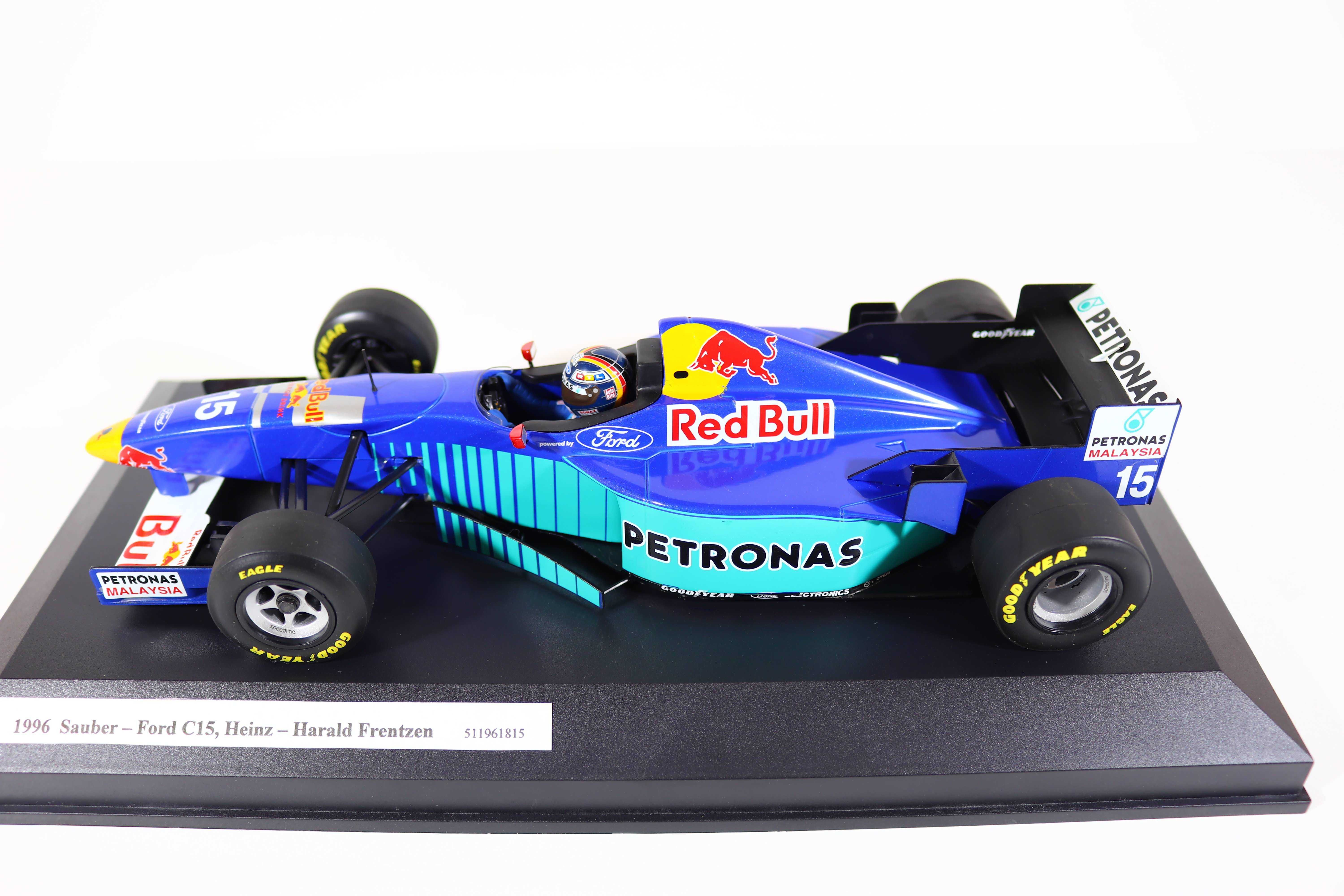 Формула 1 масштабная модель Sauber-Ford 1995-96 Paul's Model Art 1:18