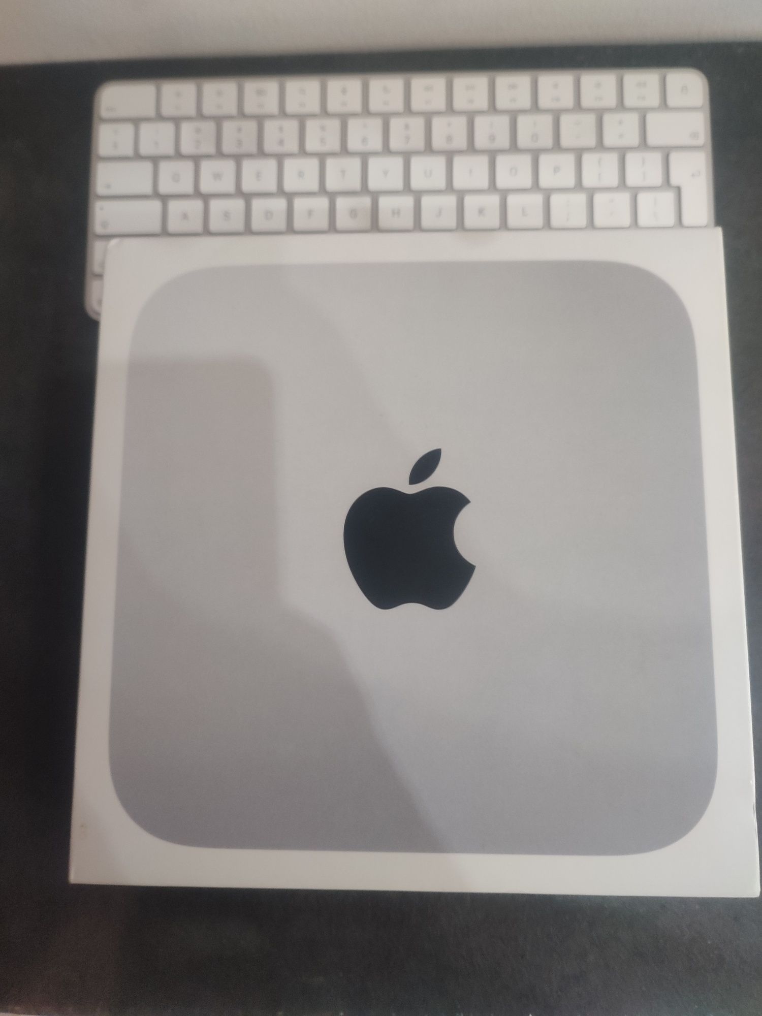 Komputer Mac mini,APPLE M2 na gwarancji