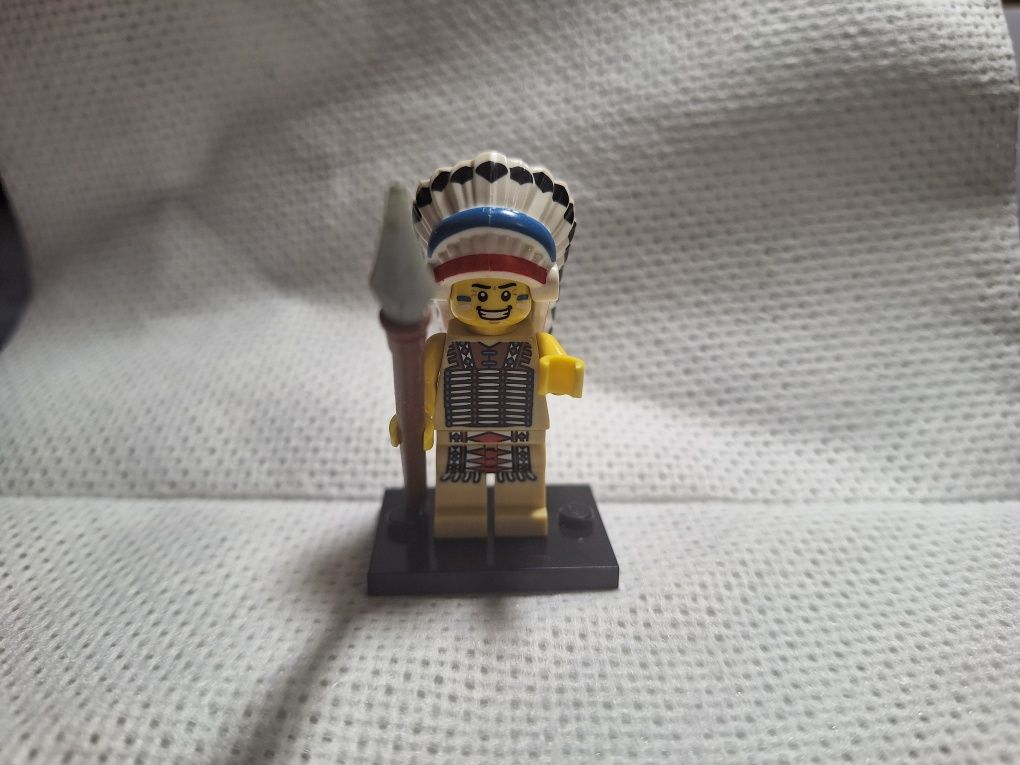 Lego minifigures seria 3 Indianin 8803