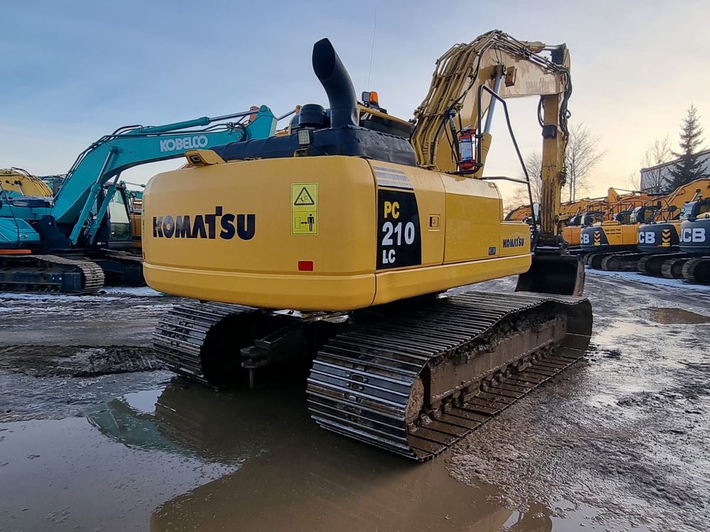 Продам экскаватор Komatsu PC 210 LC 8 , 2010 г