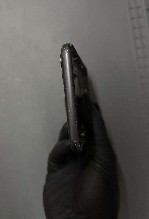 Korpus iPhone 11 Czarny