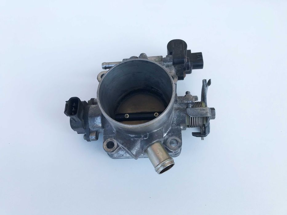Дросельна заслонка Toyota Corolla E12 (2000-2006 р.в) - 1.8 (2ZZ-GE)