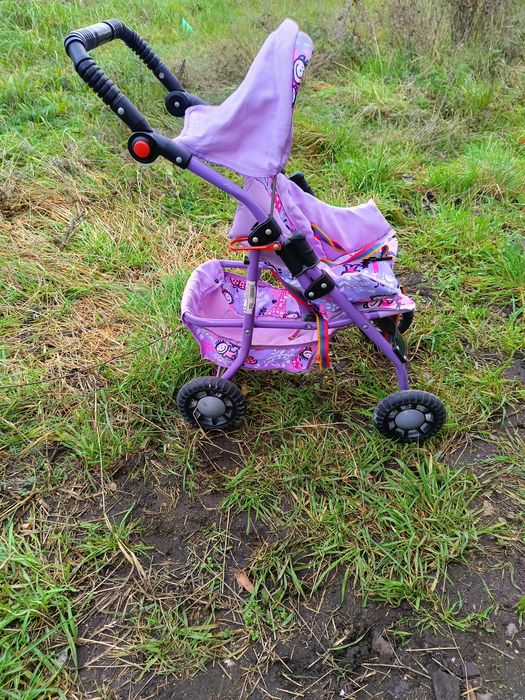 Wózek dla lalek z daszkiem – składany, lekki, AXI – fioletowy

Sprzeda