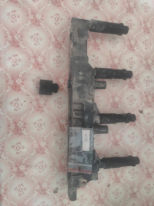 Катушка Мерседес а140 2004р.