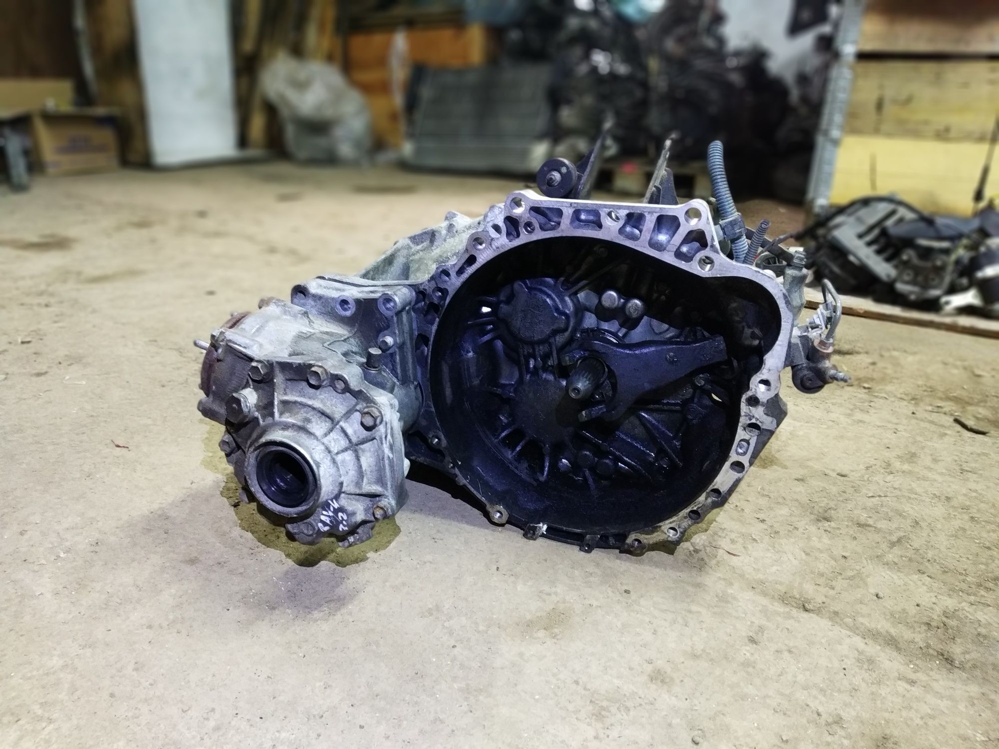 МКПП H1L8-F роздатка rav 4 2.2 D 2007