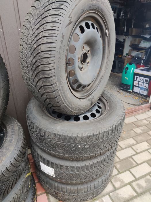 Комплект 215/60 R16 5*112