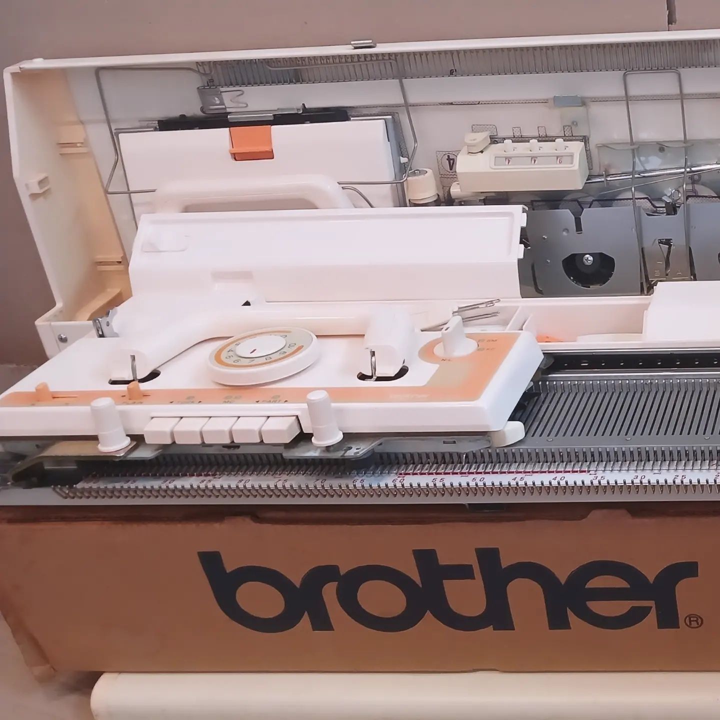 Brother KH-840 +  трансферная каретка  Brother