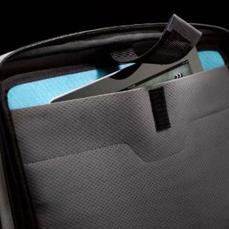 Захисний чохол-сумка Thule Gauntlet Attaché для MacBook Pro/Air 13"