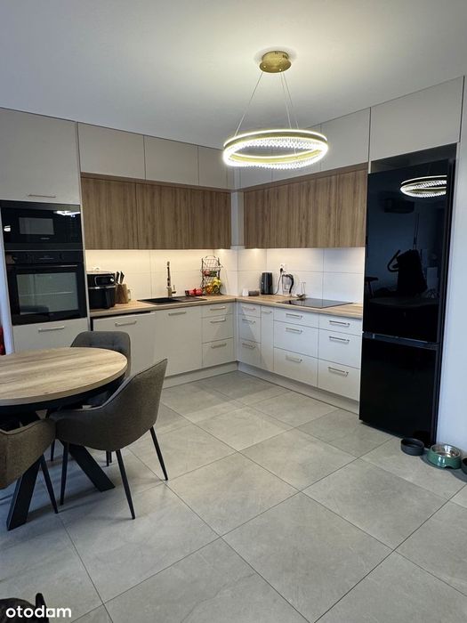 Nowoczesne mieszkanie na wynajem os. Enklawa