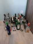 Puste butelki 0, 5 i 0,7