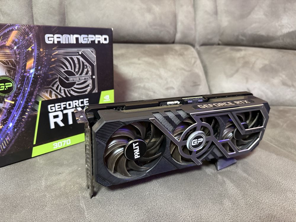 Відеокарта GeForce RTX 3070 8GB Gigabyte Gaming OC