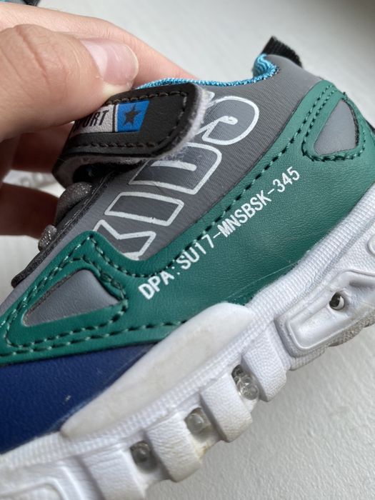 Взуття на хлопчика