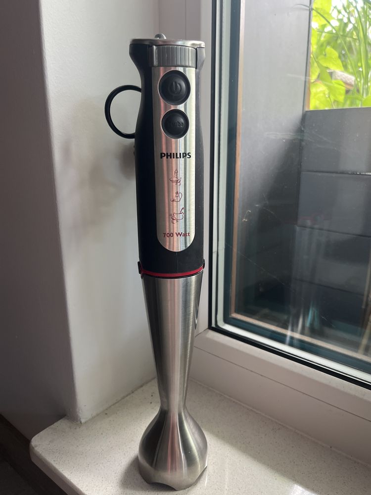 Blender  elektryczny reczny  Philips mocny 700  watt metalowy