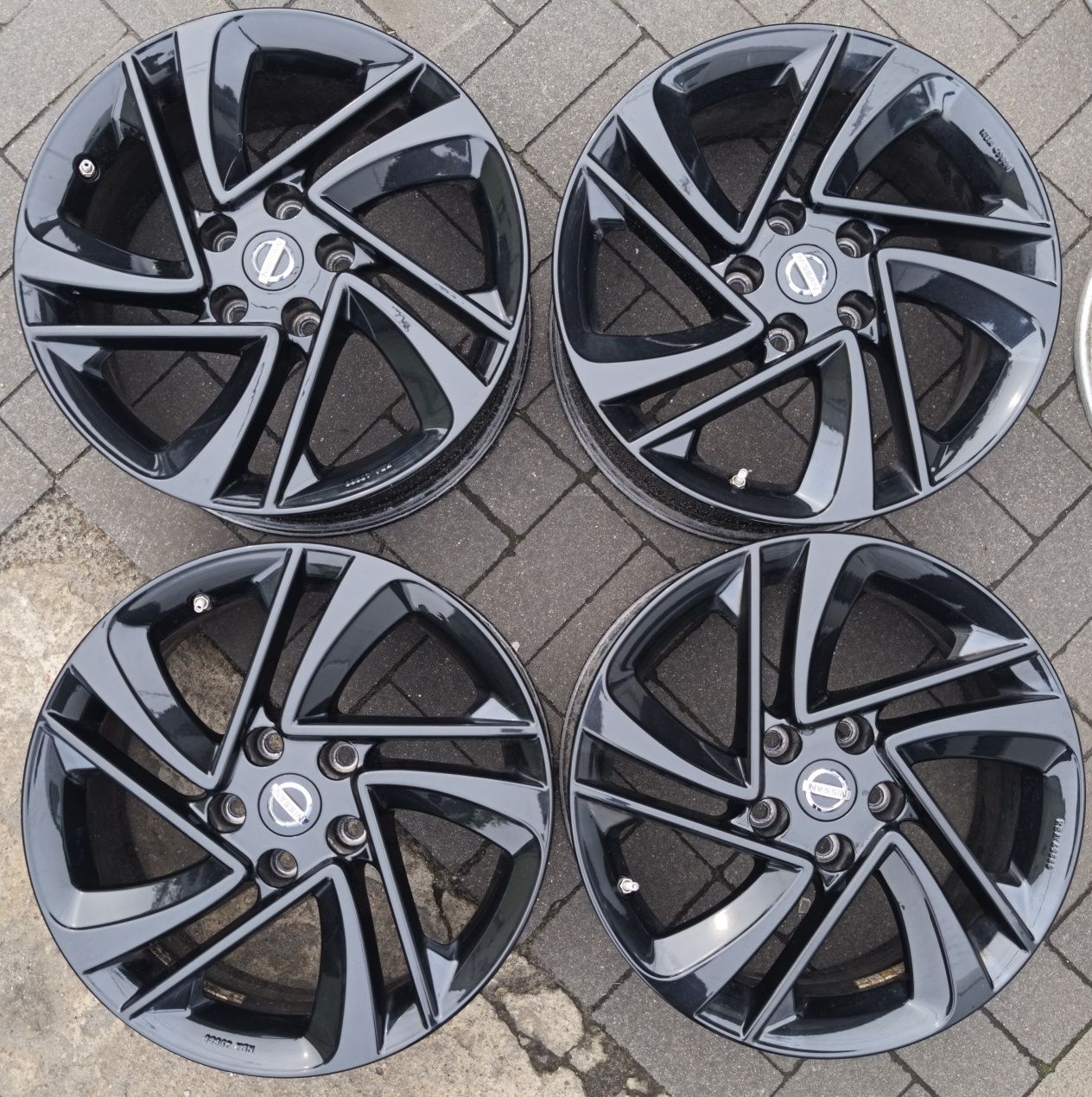 Alufelgi 17" 5x114,3 Nissan Renault Jarbet #3.23