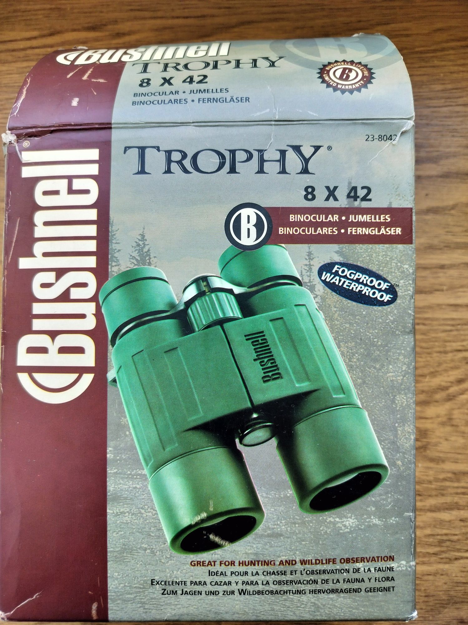 Бінокль Bushnell 8x42