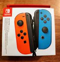 Nintendo Switch kontrolery czerwono-niebieski