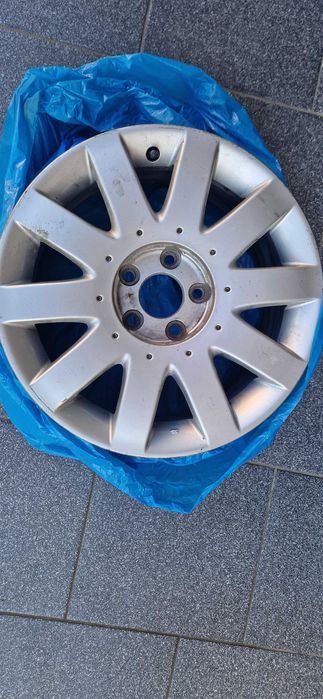 Felgi aluminiowe NISSAN R17