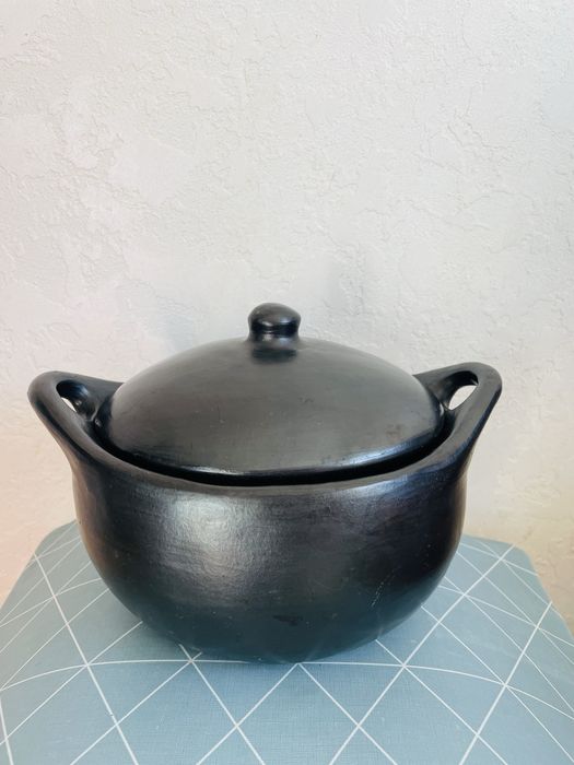 Екологічний посуд з чорної глини кастрюля La Chamba 2л унікальна