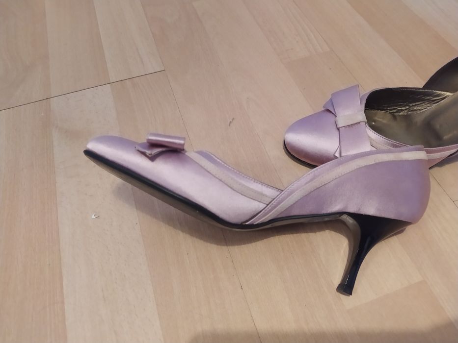 Sapatos de cerimónia rosa velho 37