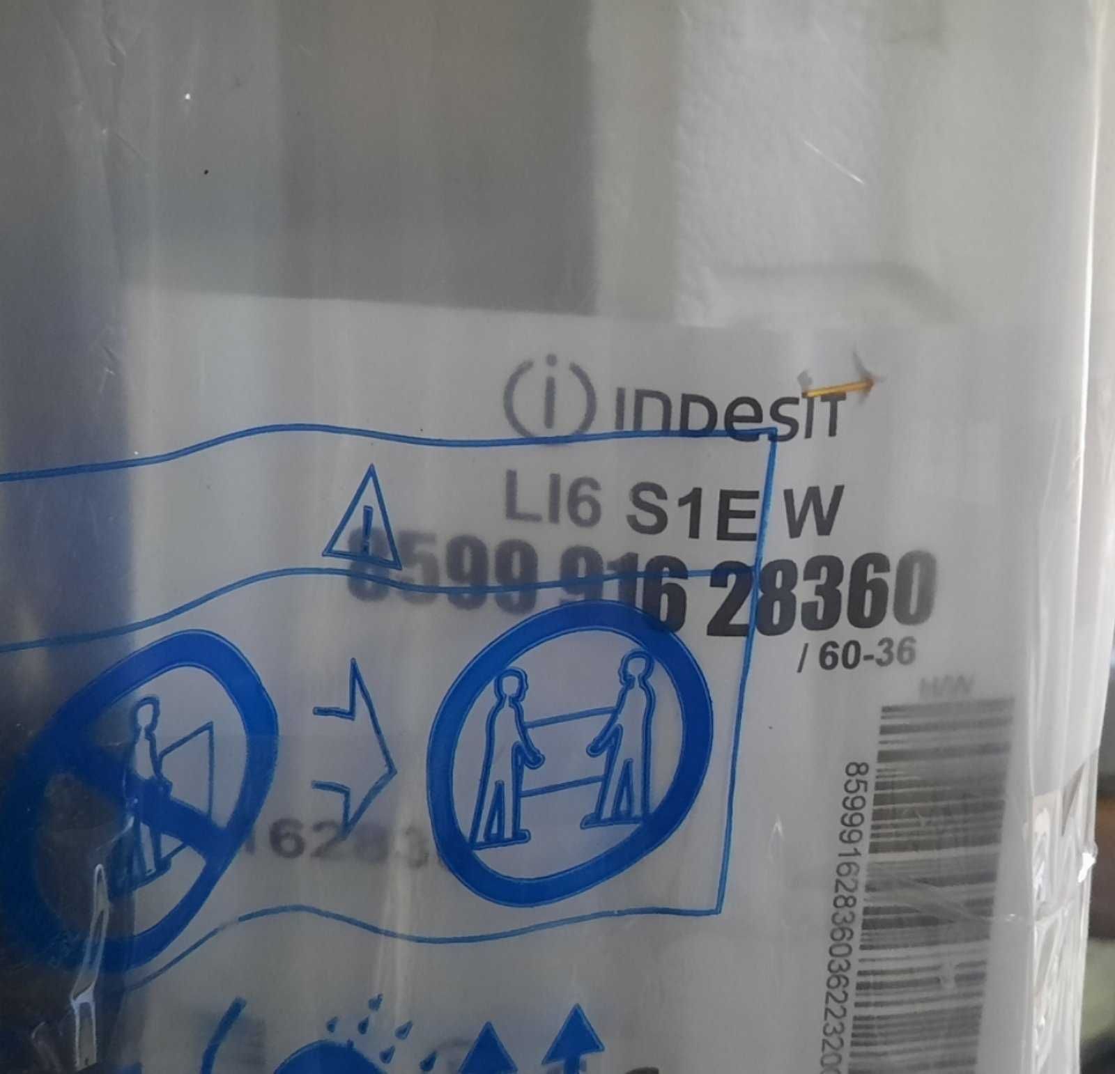 Холодильник Indesit LI6 S1EW