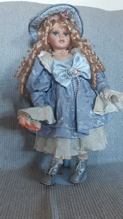 7 Bonecas de Porcelana