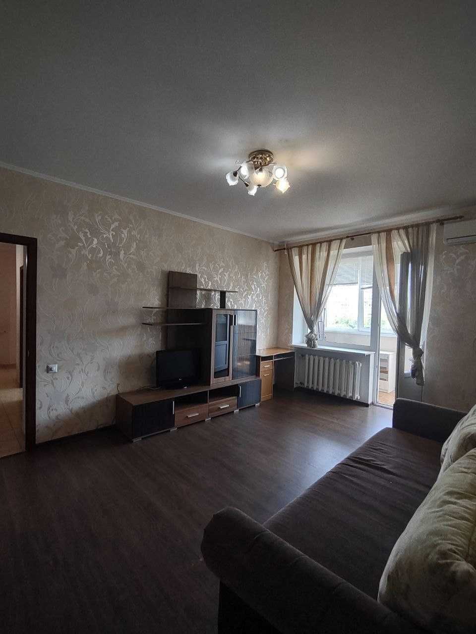 продам 2 комн на Ак.Заболотного ЖК Микромегас