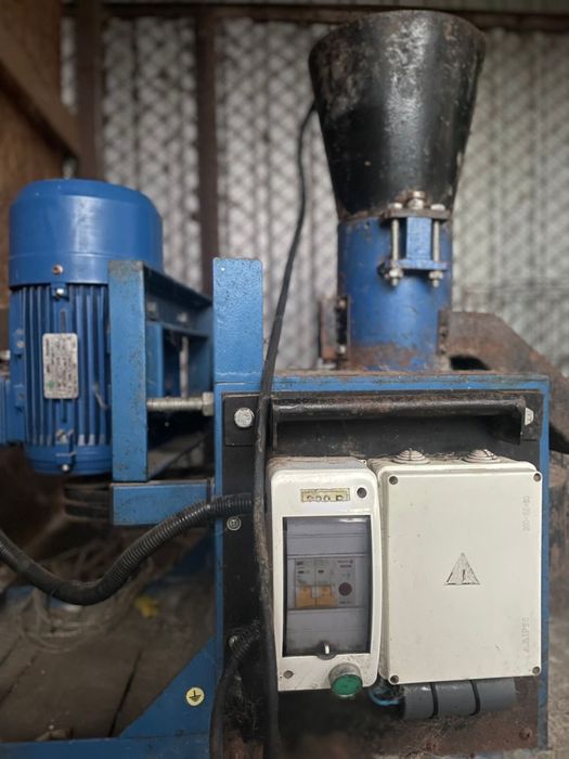 Гранулятор ОГП-150 4 кВт 220в