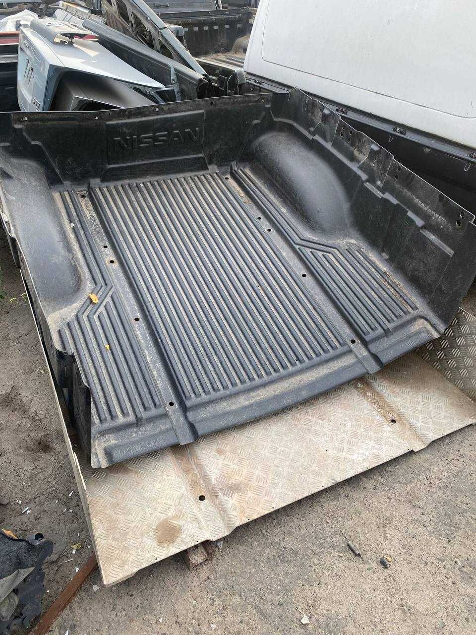 Корыто кузова пикап жолоб Вкладиш пікапа Nissan Navara D40