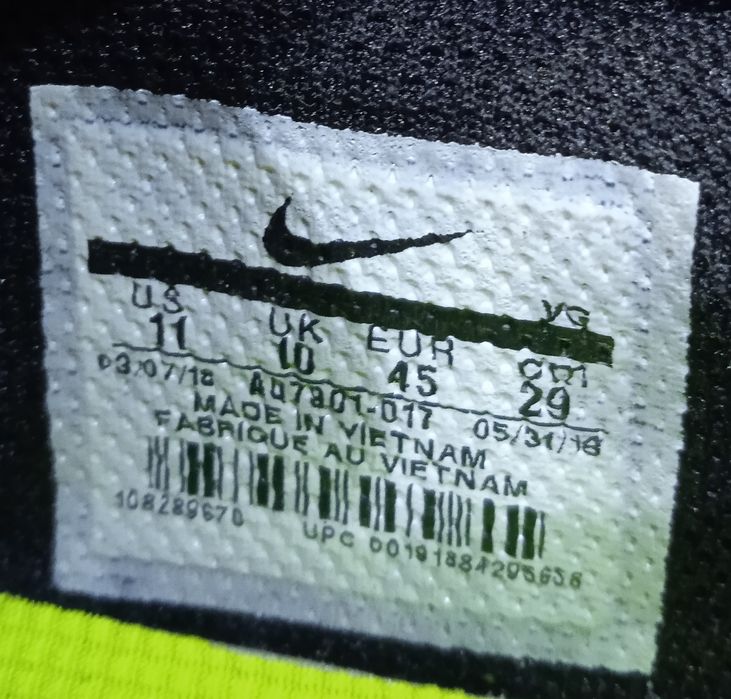 Сороконожки, шиповки Nike Majestry TF, размер 44,5 (28,5 см стелька)