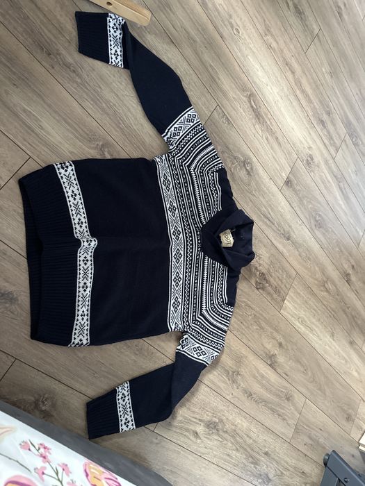 Sweter rozmiar L