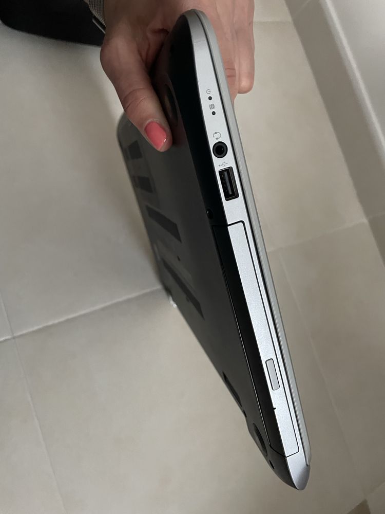 Computador portatil marca HP
