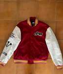 Casaco Pull&Bear (Medium Varsity Jacket - Vermelho e Branco)