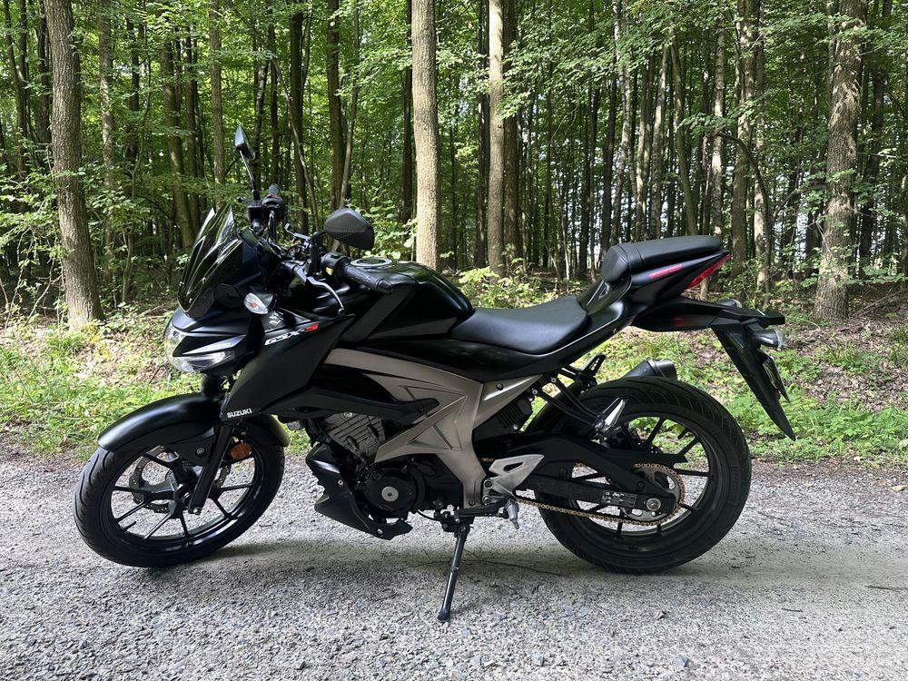 Suzuki gsx-s 125