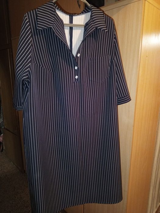 Сукня в смужку синя