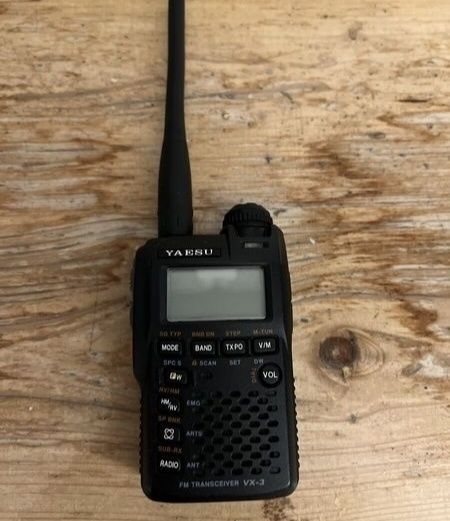 Yaesu VX-3E