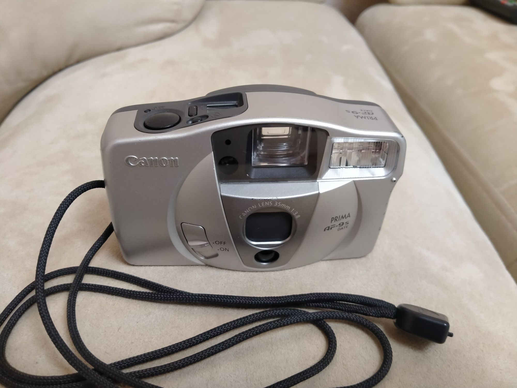 Фотоаппарат плёночный Canon PRIMA AF-9s DATE