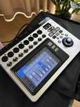 QSC TouchMix 8 - mikser cyfrowy dobry stan, sprawny