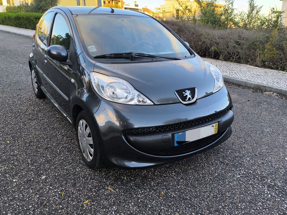 Peugeot 107 1.0  5 Portas c/AC