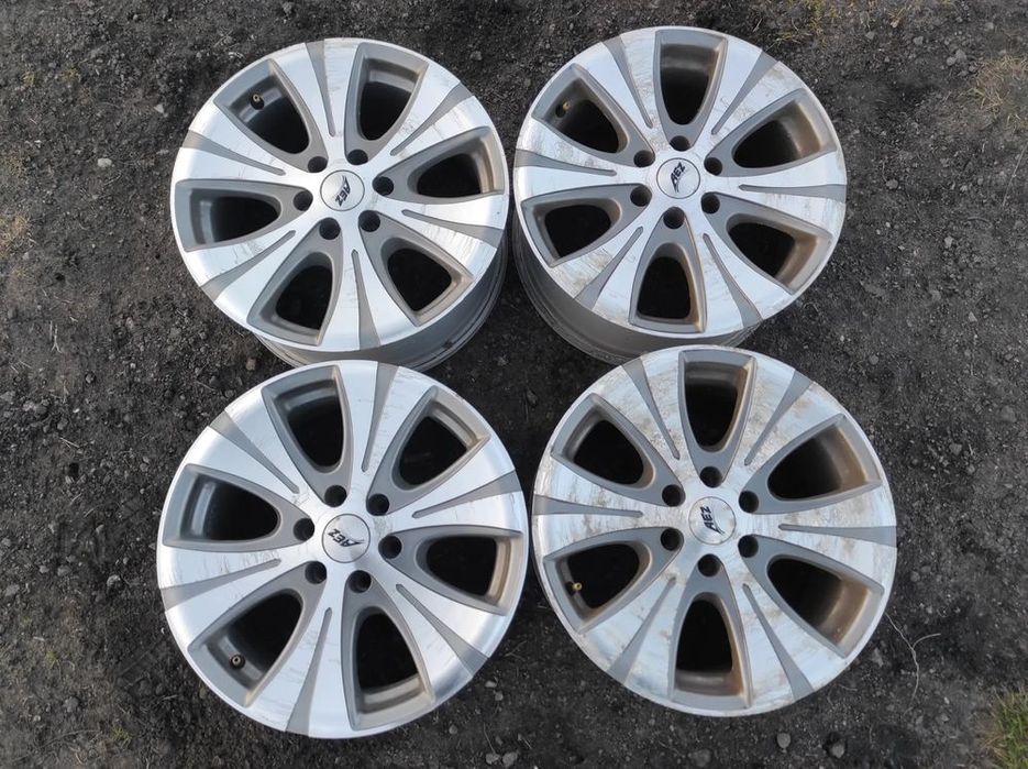 AEZ 17 cali 6x114,3 et30 nissan renault super wzór