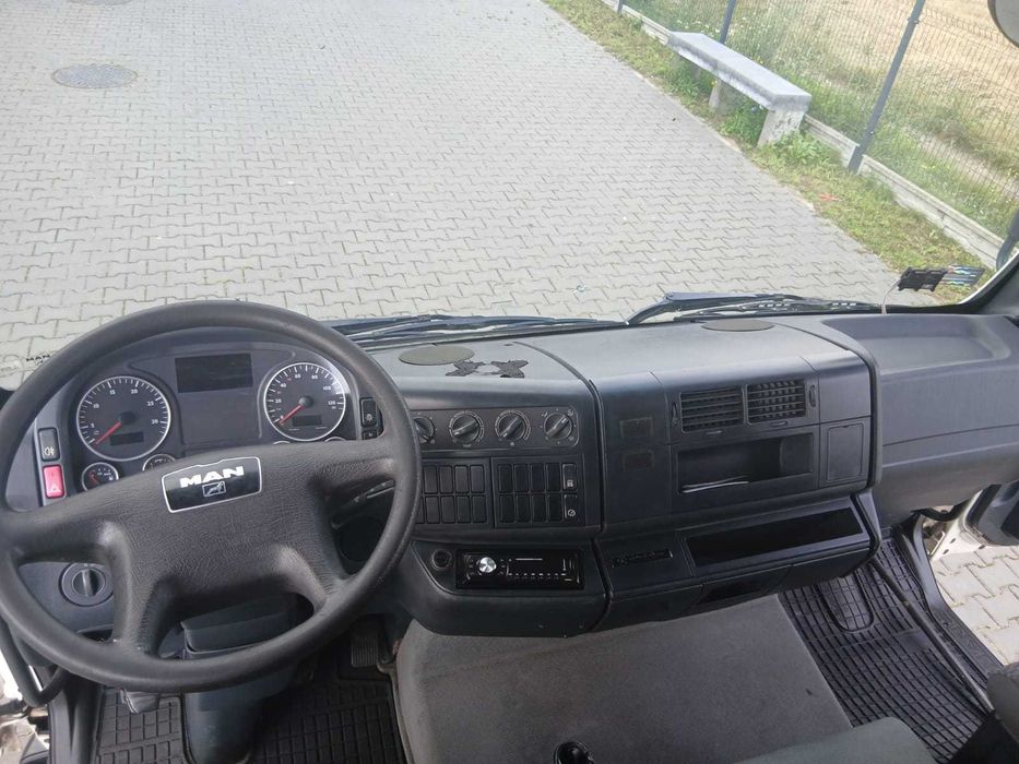 MAN TGL 10.180 wywrotka 3 stronna