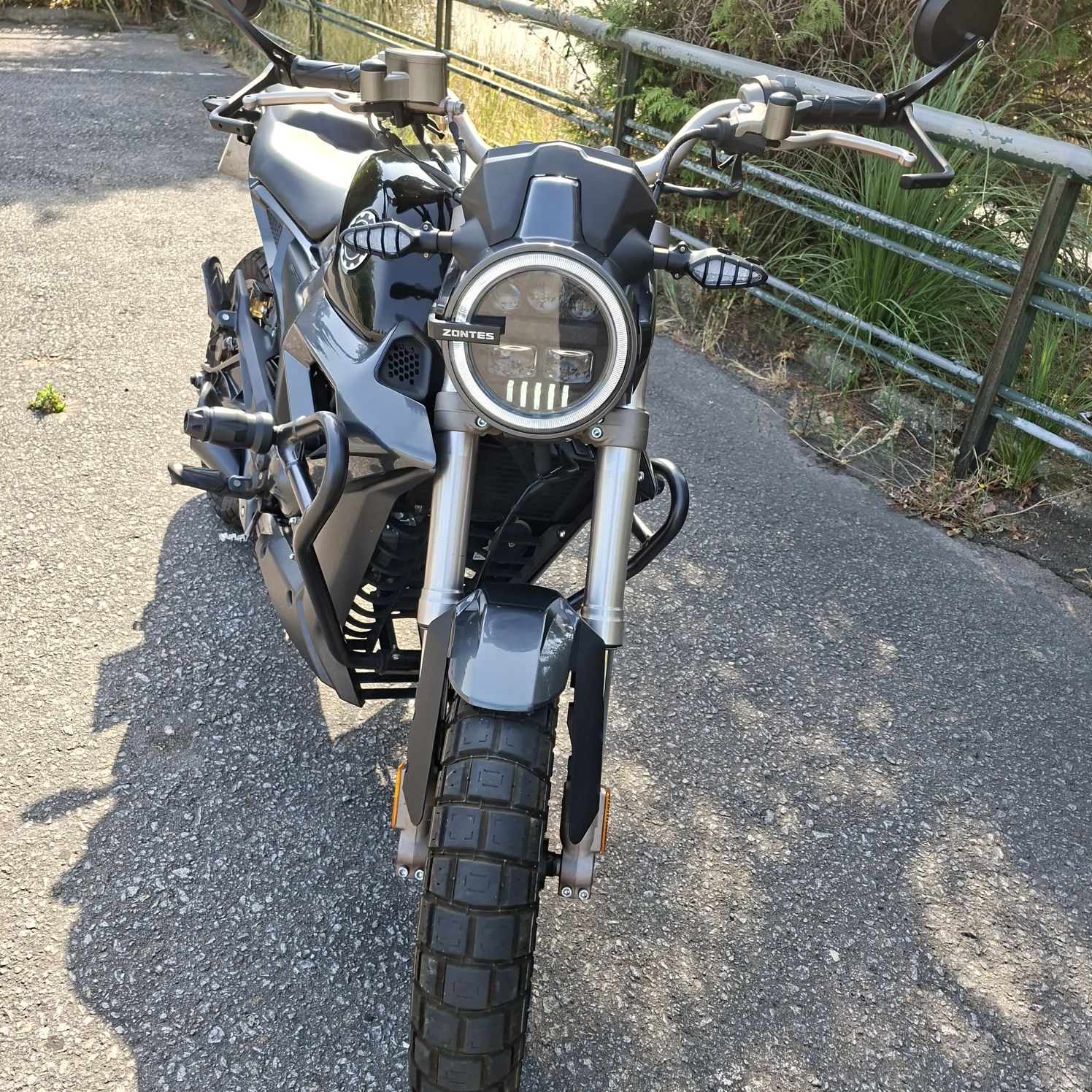Vendo mota G1 125cc