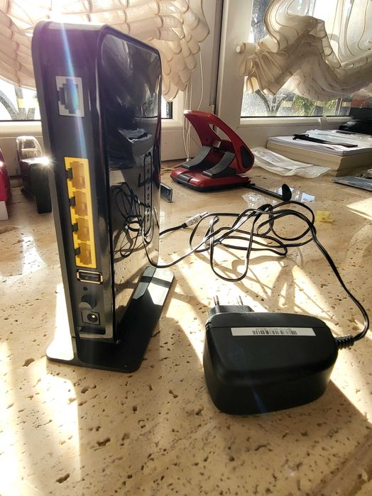 Netgear N 300 Wireless ADSL2 Modem Router