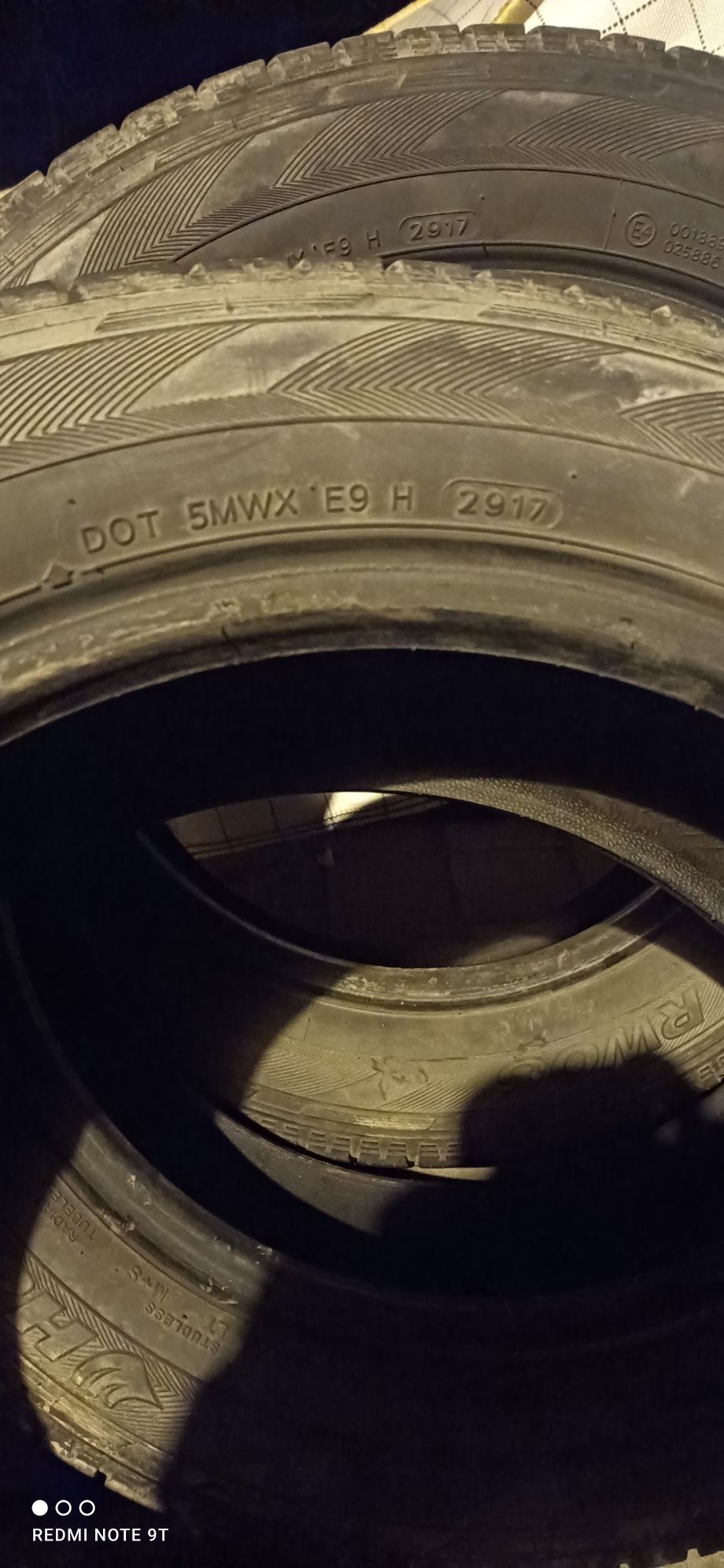 Opony zimowe 215/60R17