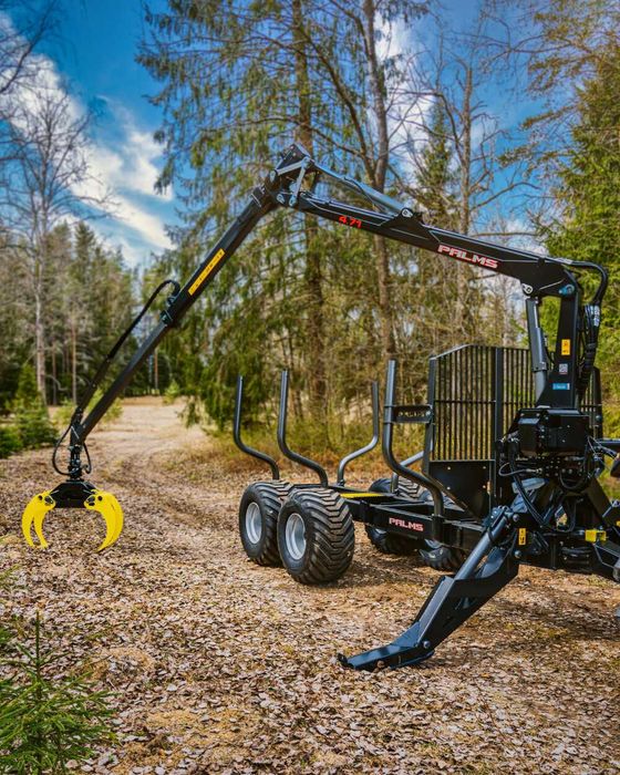 NOWA-Przyczepa zrywkowa do drewna PALMS 10d z żurawiem 5.75