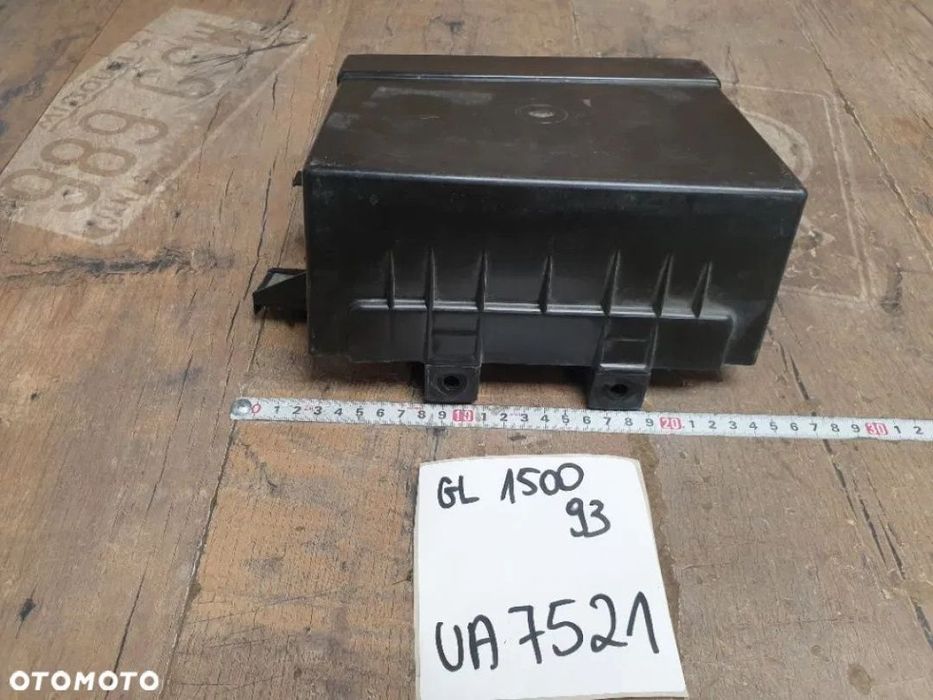 Skrzynka akumulatora Honda GL1500 Gold Wing