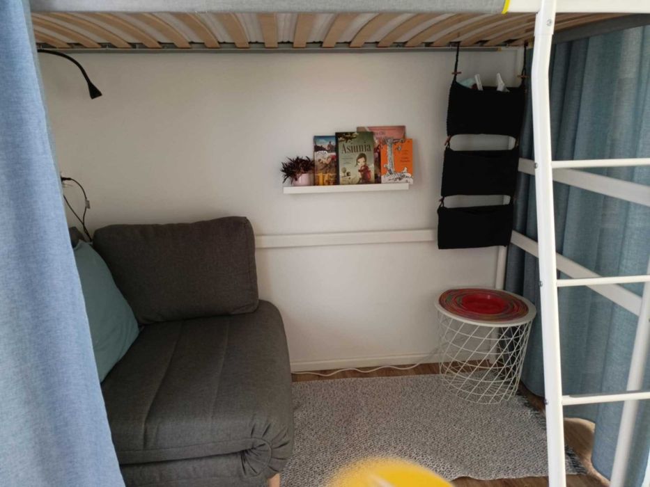 Ikea Vitval łóżko na antresoli - z materacem