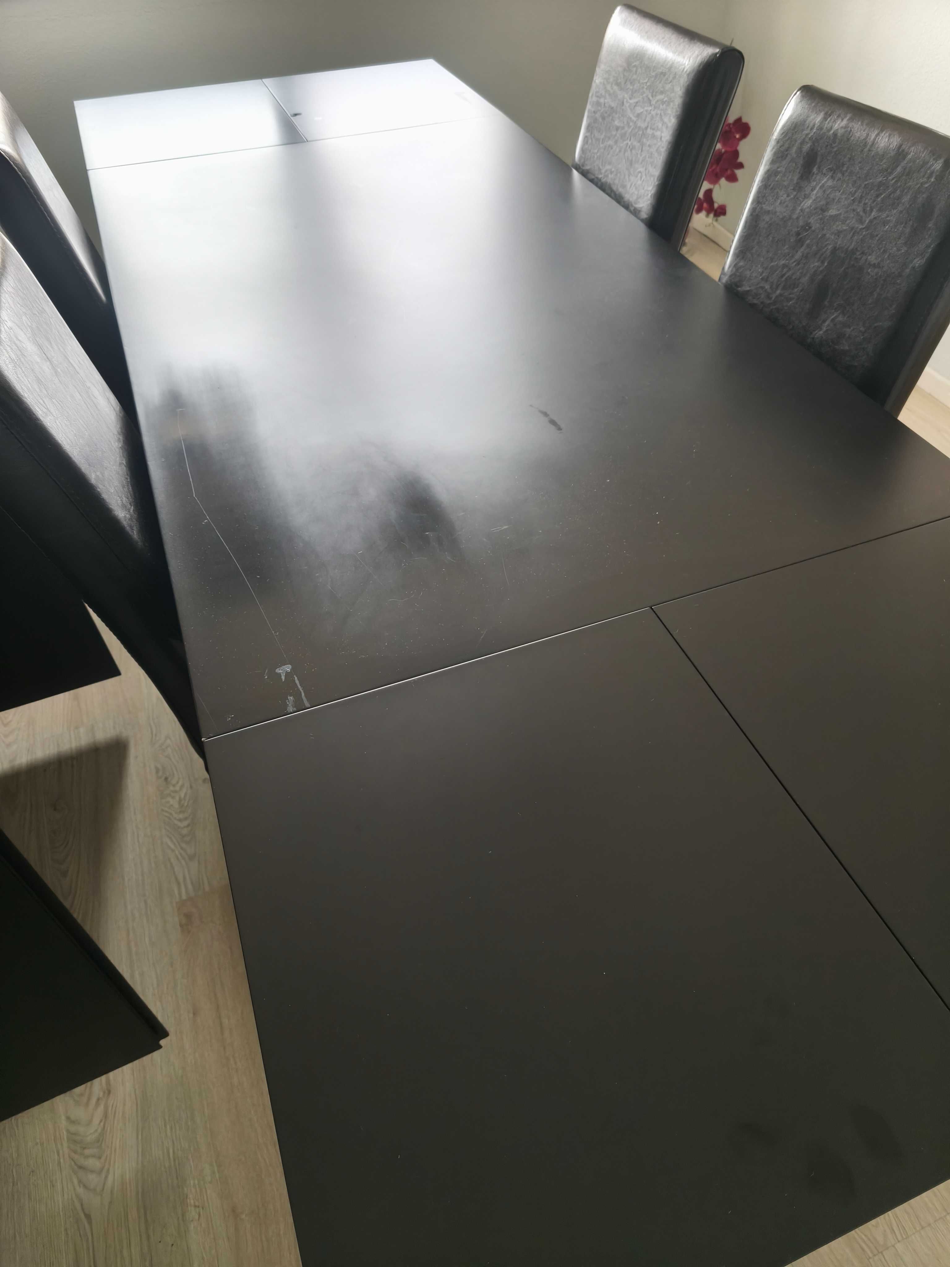 Mesa+cadeiras+móvel