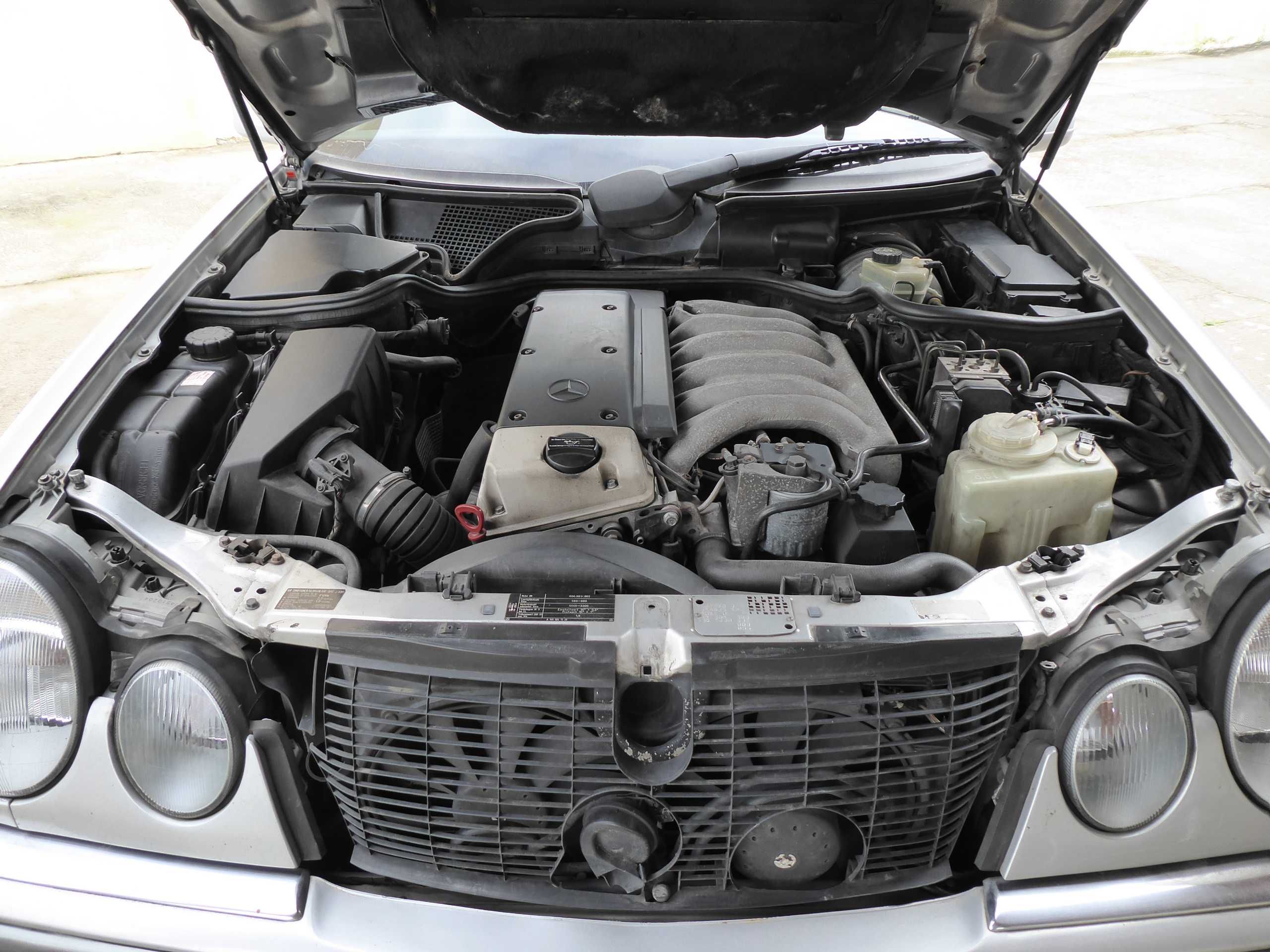 Mercedes E300 TD Elegance