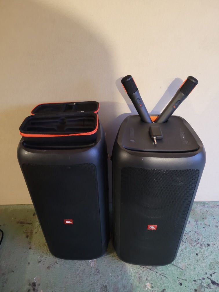 Wynajem nagłośnienia, głośników JBL PartyBox 300 (2szt.) + mikrofony
